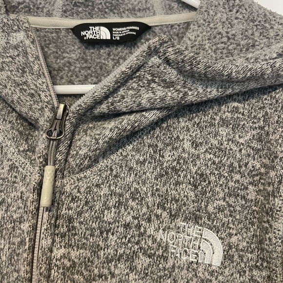 Womens North Face Fleece - Picture 2 of 3